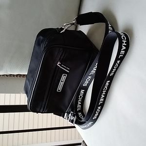 MK Nylon Crossbody 😍❤